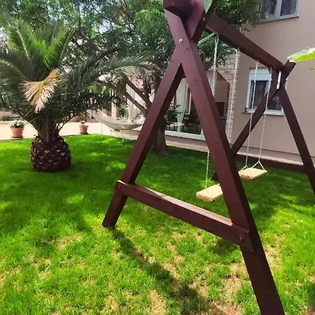 Διαμέρισμα Apartman Tina