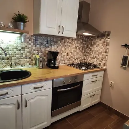 Διαμέρισμα Apartman Tina *