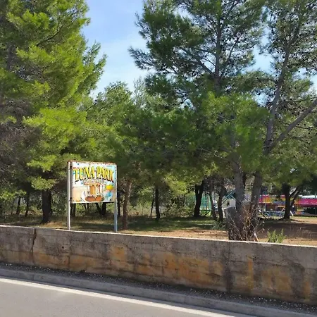 Apartman Tina *